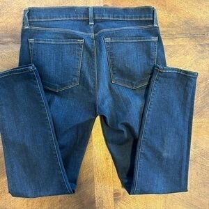 UEC👖J BRAND👖 Midrise Dark Vintage Capri | Size 28